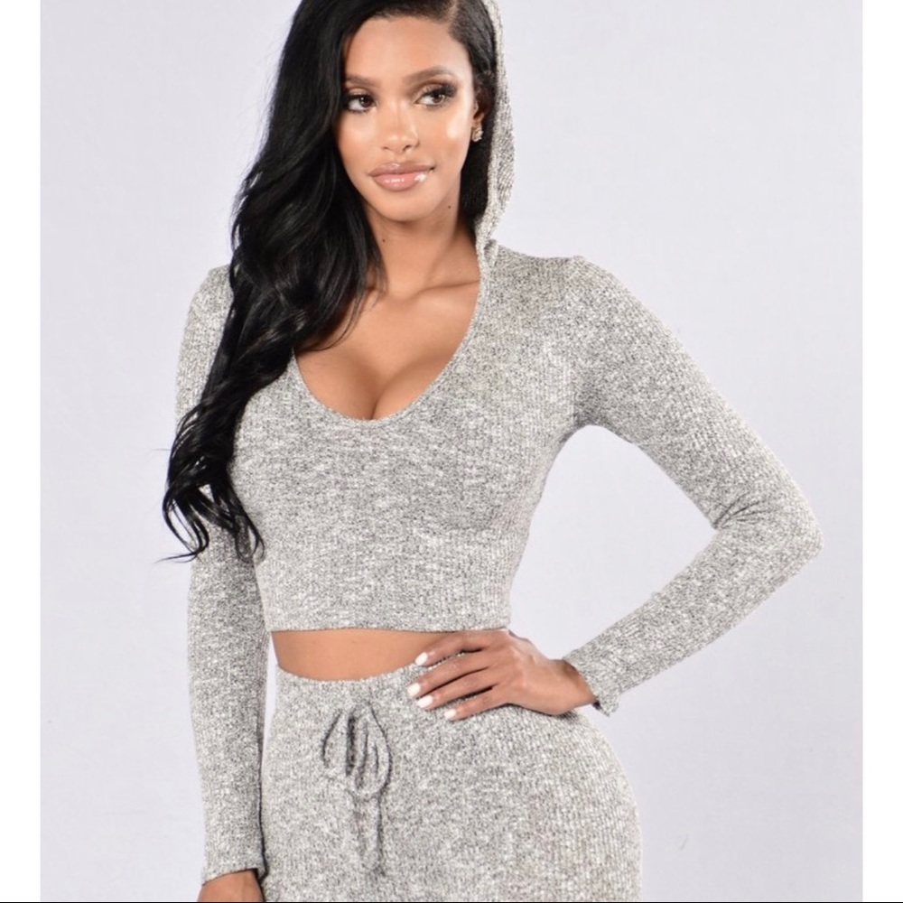 🔥 Grey Knit Cropped Hoodie XS